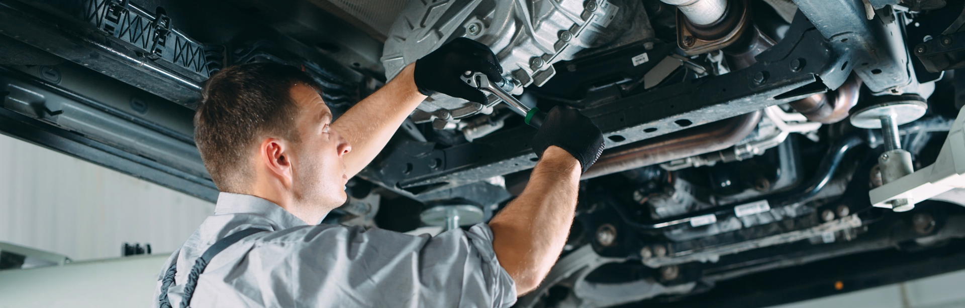 Why Choose a Dealership for Toyota Service?